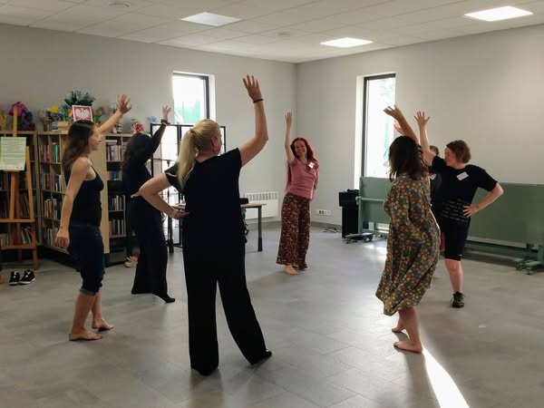 Zdjęcie - Odnajdź siebie w tańcu